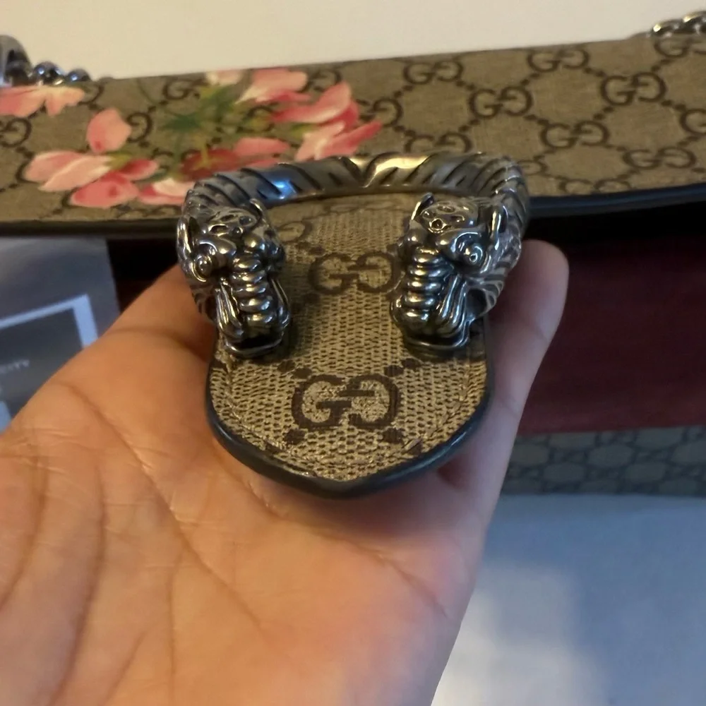 Gucci Dionysus GG Supreme Blooms Canvas Shoulder Bag - Picture 6 of 11